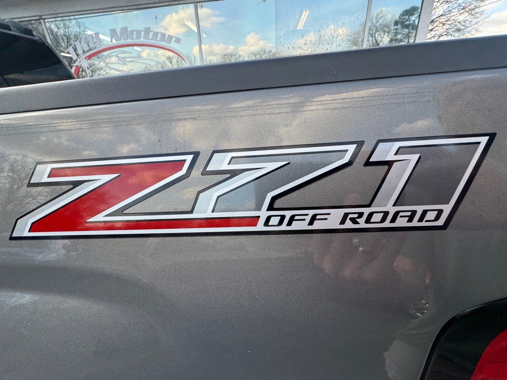 2017 Chevrolet Silverado 1500 Image 8