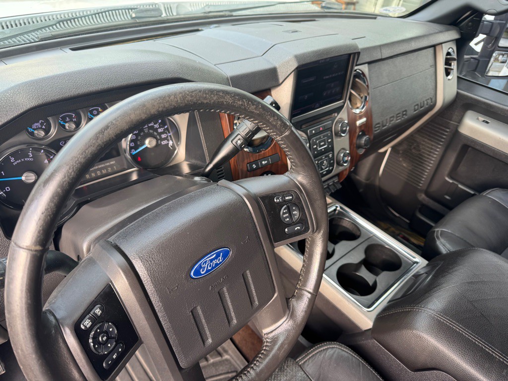 2013 Ford F-250 Image 16