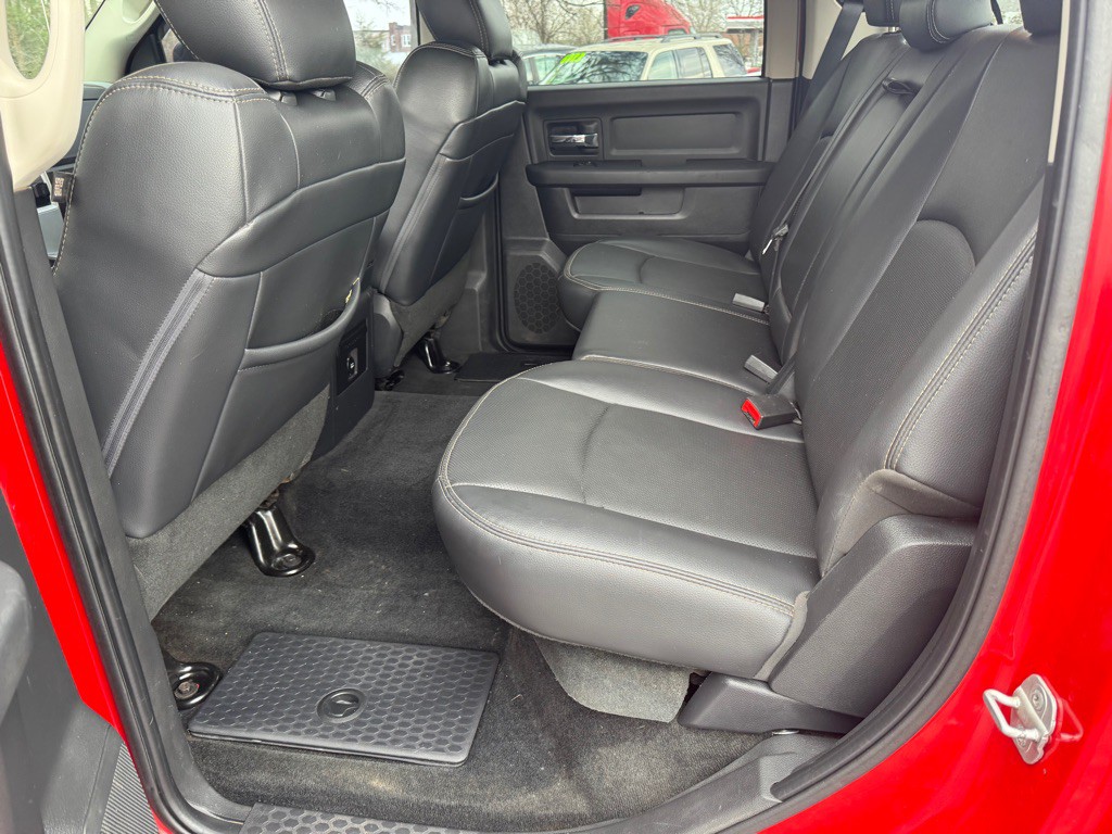 2012 Dodge Ram 1500 Image 11