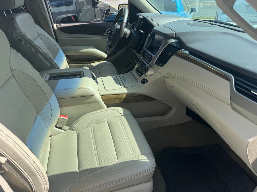 2017 GMC Yukon Image 10