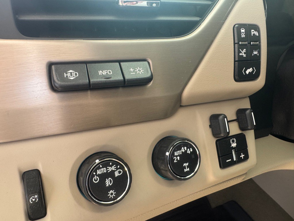 2017 GMC Yukon Image 15