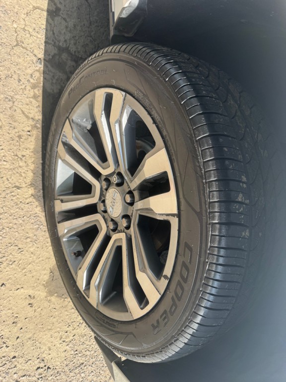 2017 GMC Yukon Image 17