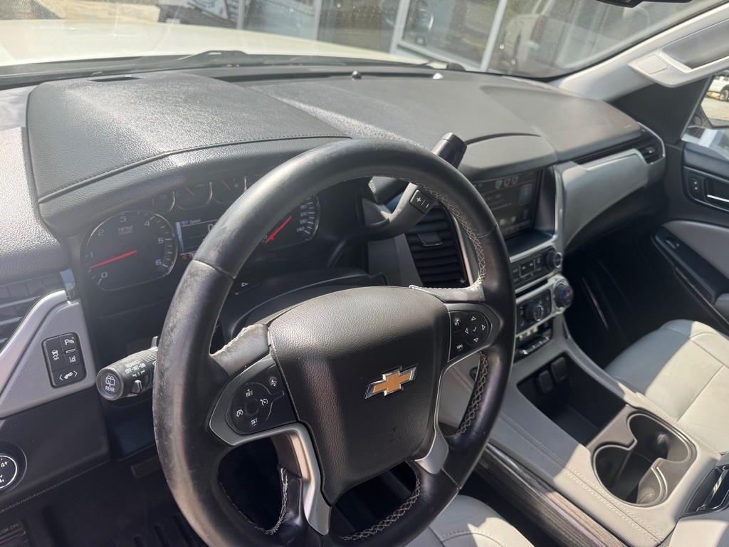 2015 Chevrolet Tahoe Image 12