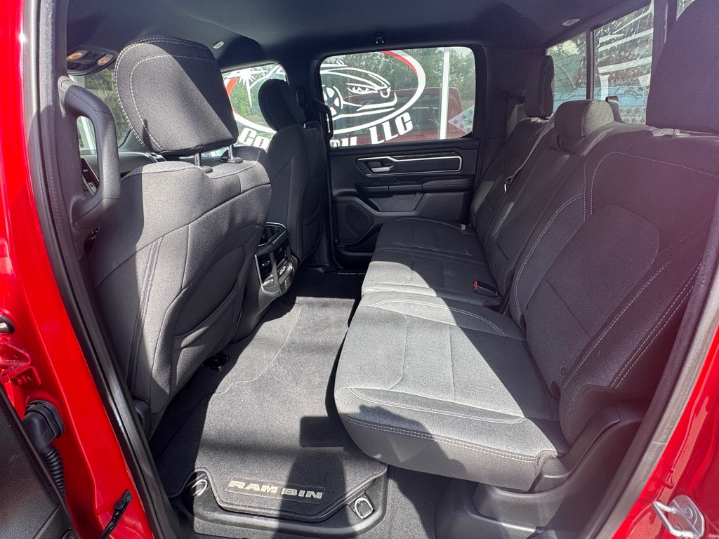 2019 RAM 1500 Image 16