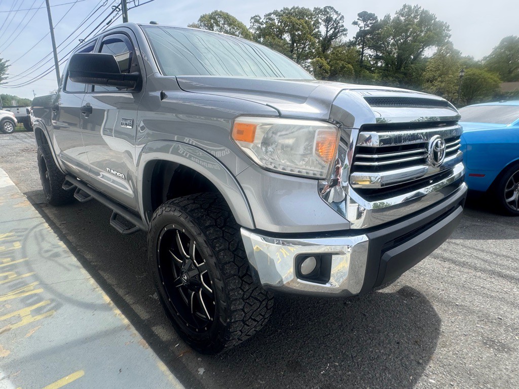 2017 Toyota Tundra Image 6