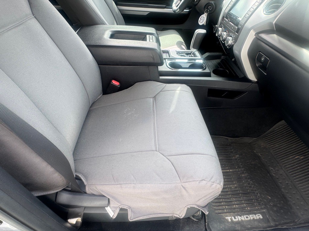 2017 Toyota Tundra Image 17