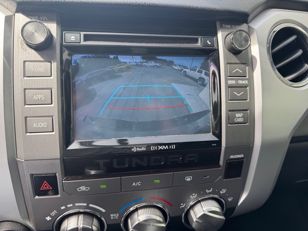 2017 Toyota Tundra Image 18