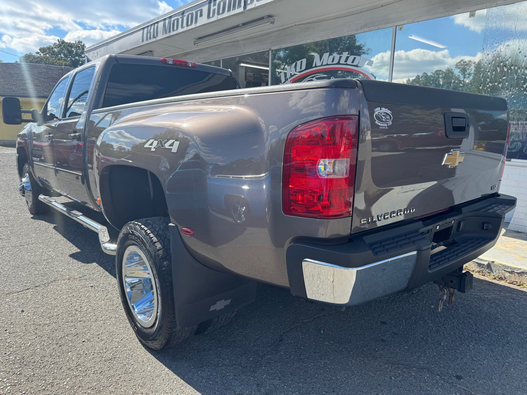 2008 Chevrolet Silverado 1500 Image 3