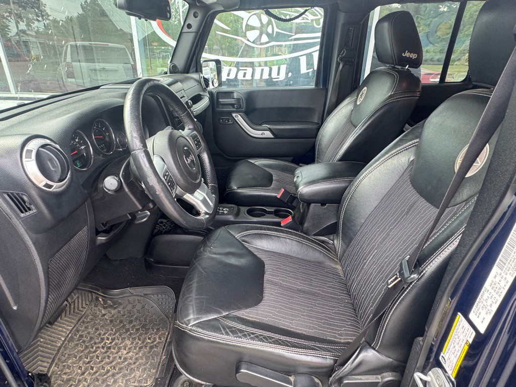 2013 Jeep Wrangler Unlimited Image 9