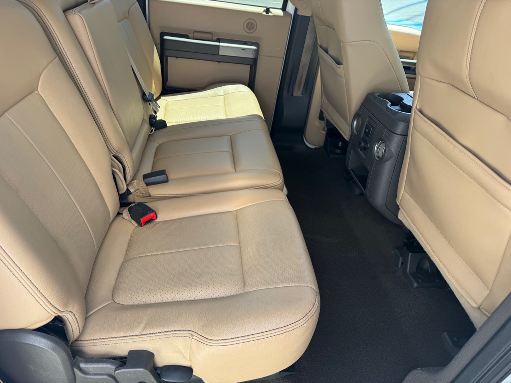 2015 Ford F-250 Image 18