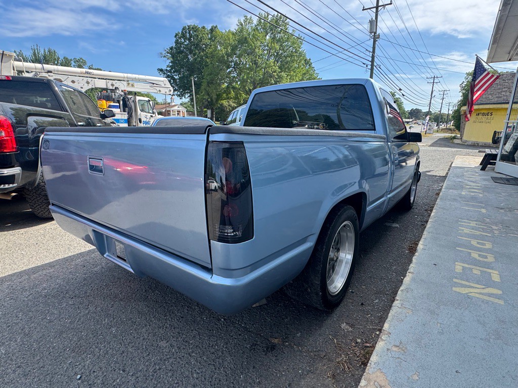 1990 Chevrolet C/K Image 5