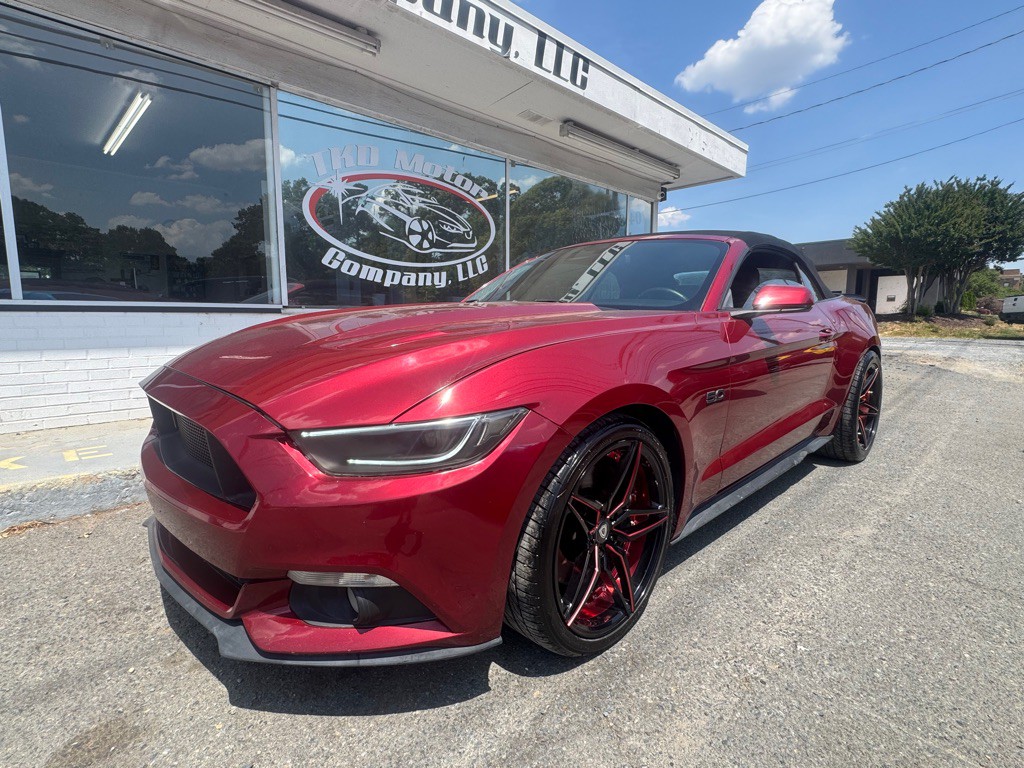 2016 Ford Mustang Image 1