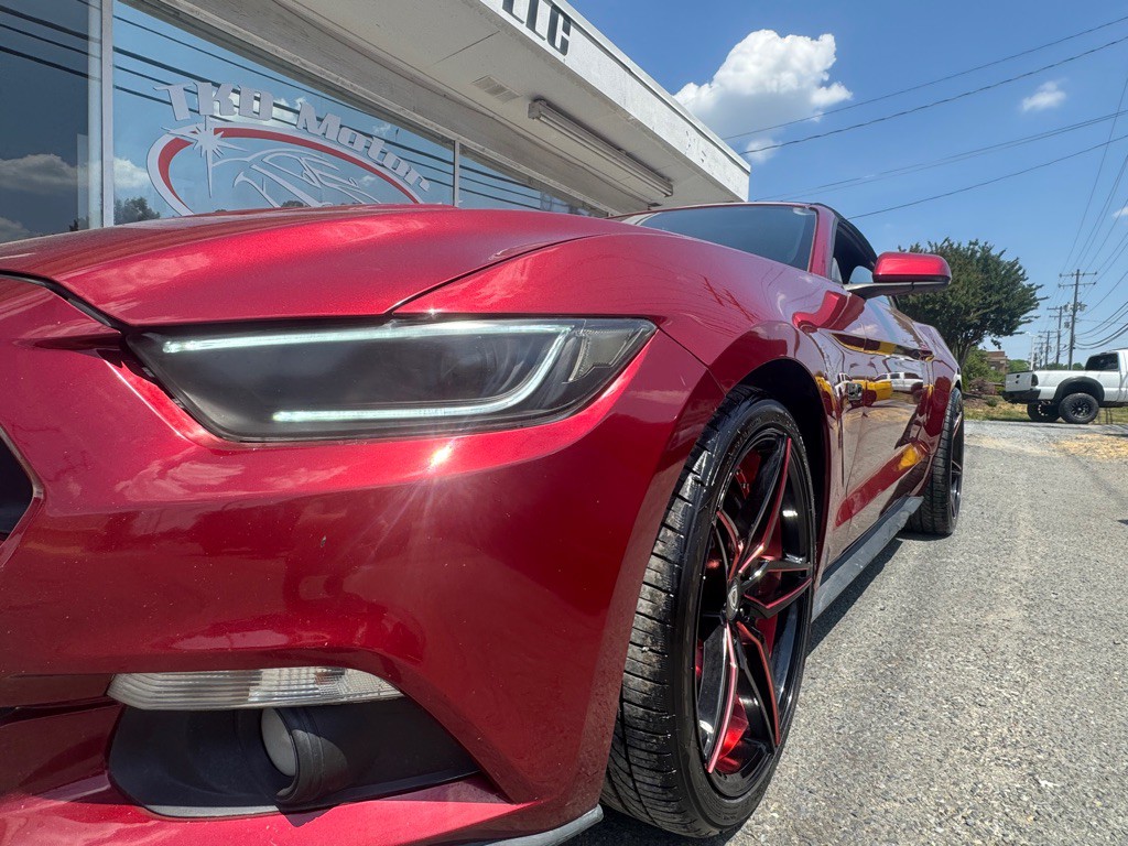 2016 Ford Mustang Image 8