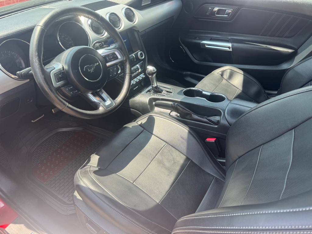 2016 Ford Mustang Image 13