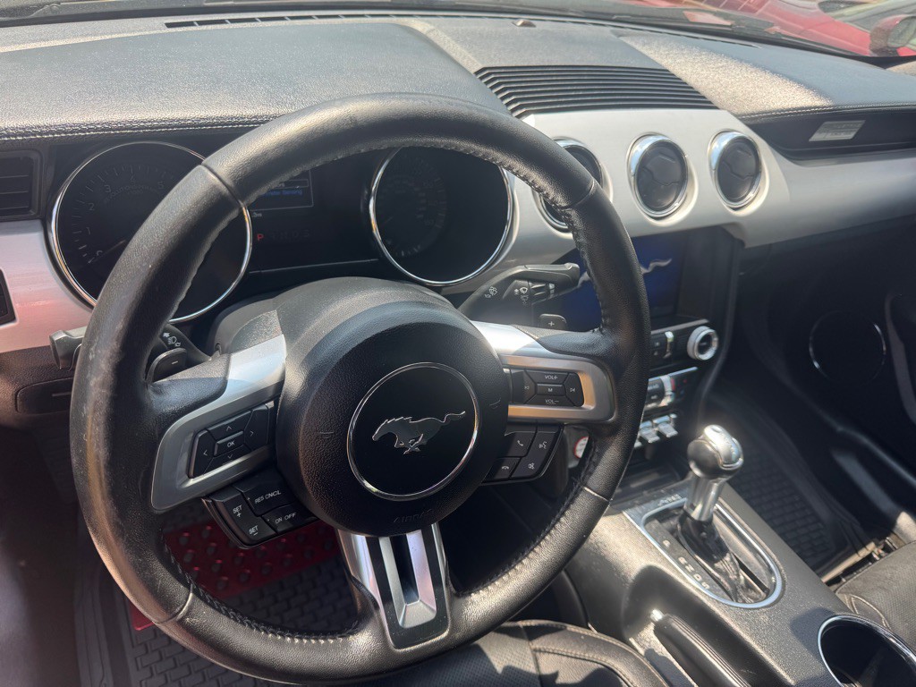 2016 Ford Mustang Image 15