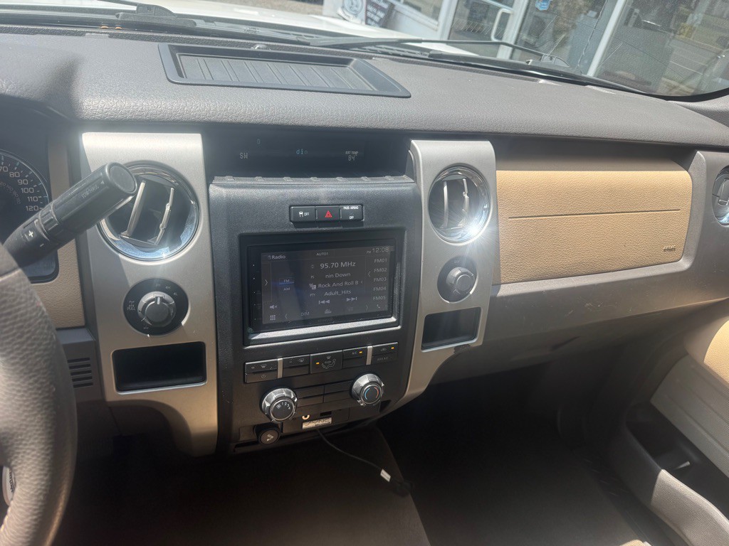 2012 Ford F-150 Image 12