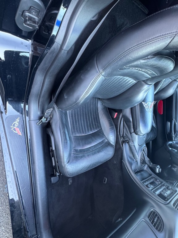 2000 Chevrolet Corvette Image 15