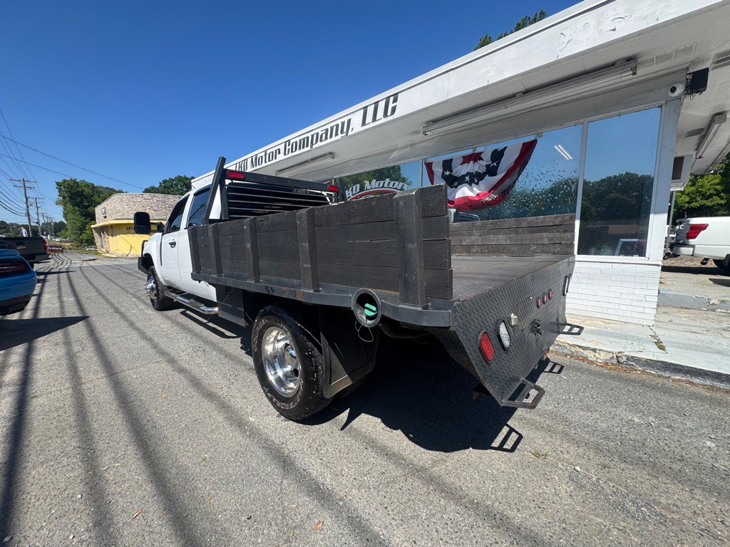 2011 GMC Sierra Image 3