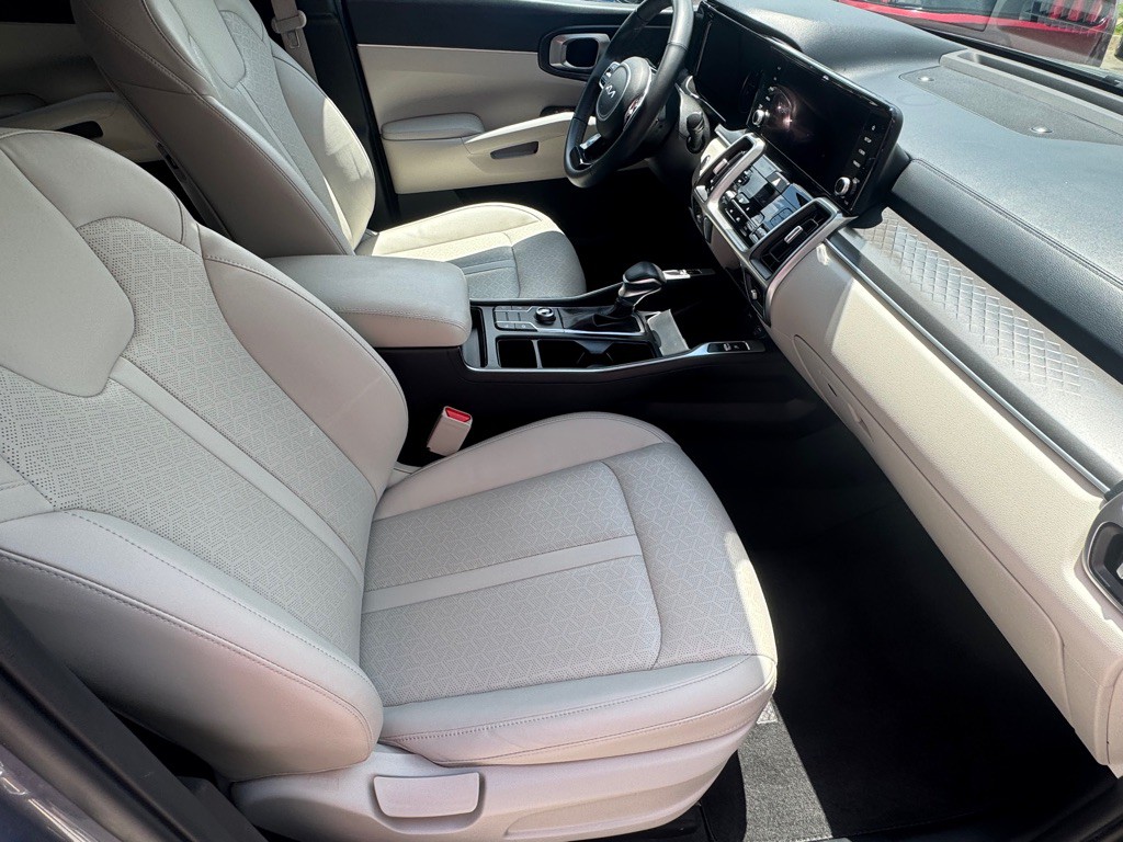2023 Kia Sorento Image 11