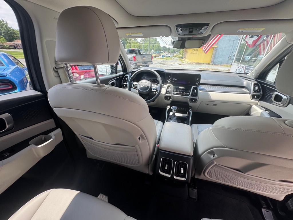 2023 Kia Sorento Image 12