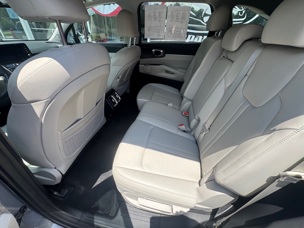 2023 Kia Sorento Image 14