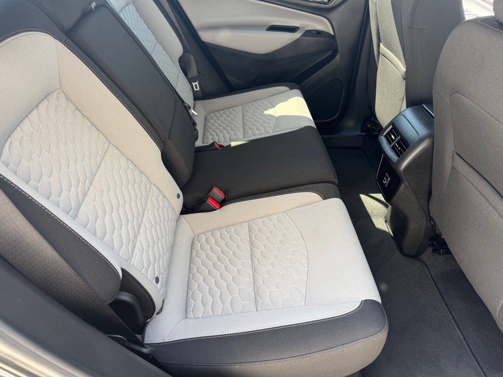 2020 Chevrolet Equinox Image 11