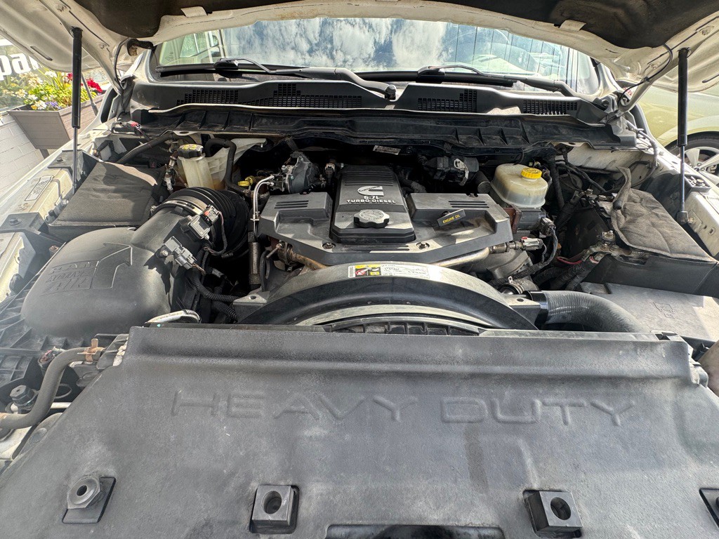 2013 RAM 3500 Image 9