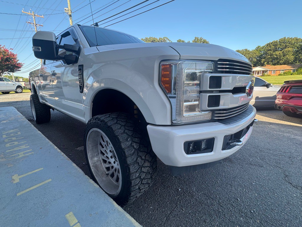 2019 Ford F-250 Image 6