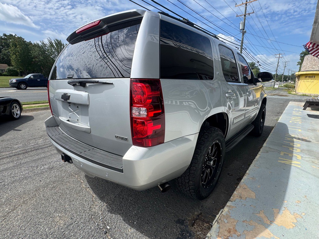 2011 Chevrolet Tahoe Image 7