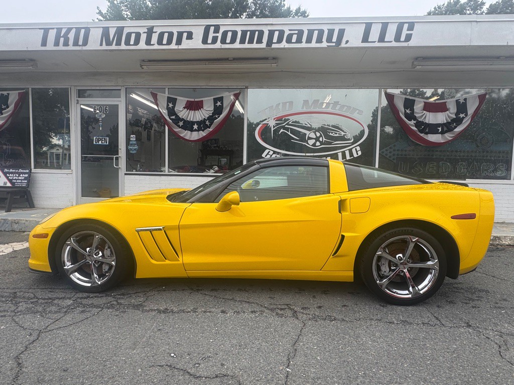 2011 Chevrolet Corvette Image 2