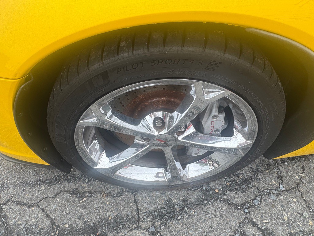 2011 Chevrolet Corvette Image 9