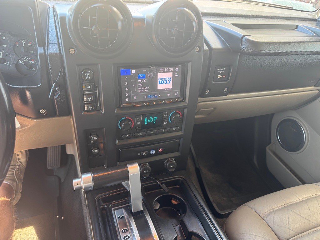 2006 HUMMER H2 Image 14