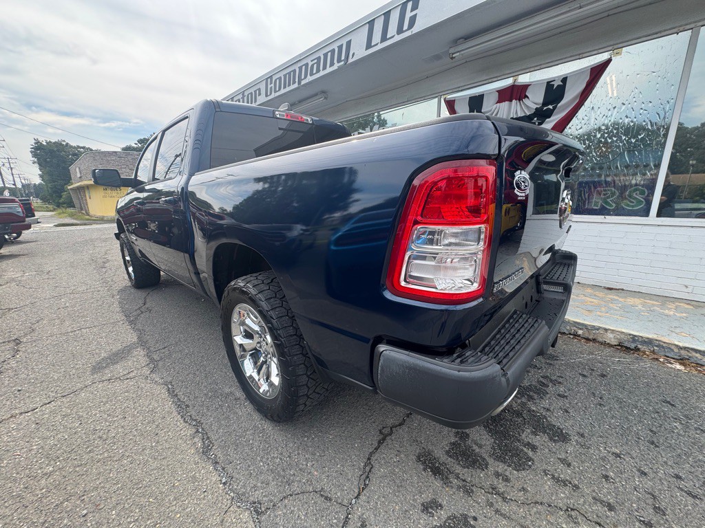 2019 RAM 1500 Image 3