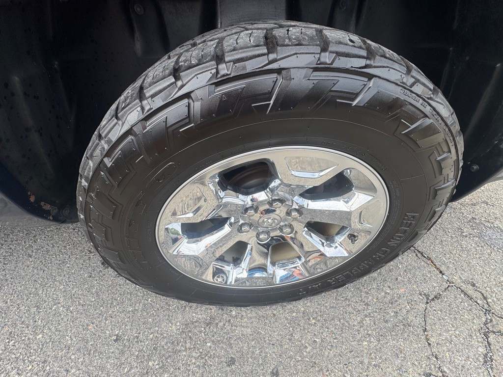 2019 RAM 1500 Image 8