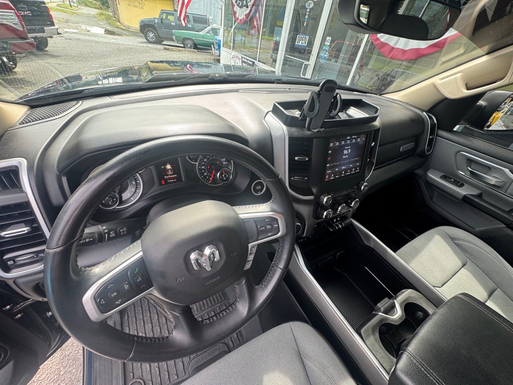 2019 RAM 1500 Image 12
