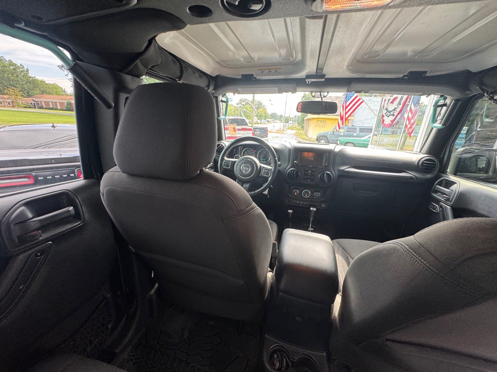 2016 Jeep Wrangler Unlimited Image 15