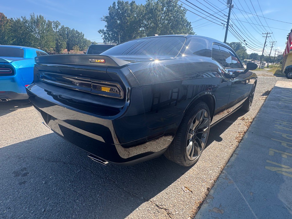2013 Dodge Challenger Image 5