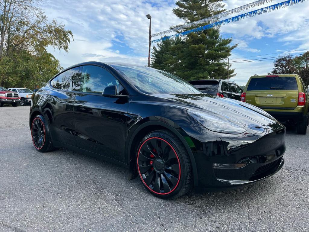 2022 Tesla Model Y Image 3
