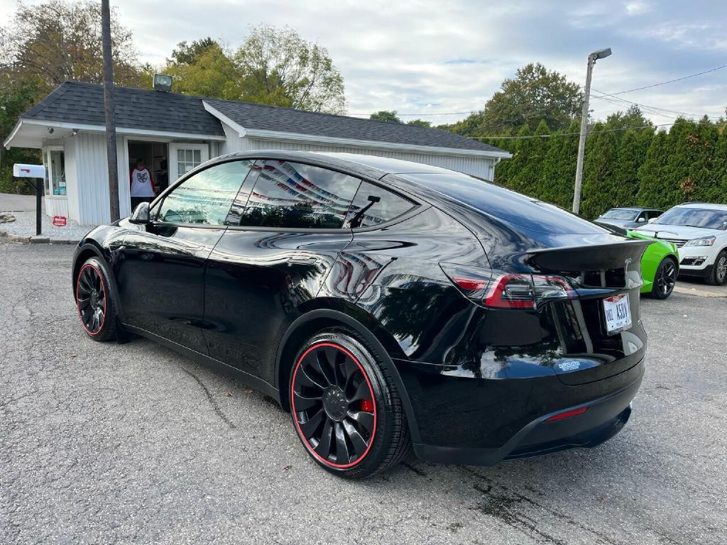2022 Tesla Model Y Image 5