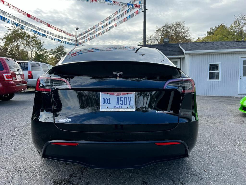 2022 Tesla Model Y Image 8