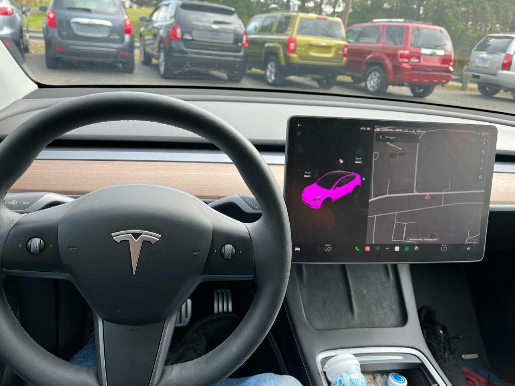 2022 Tesla Model Y Image 14