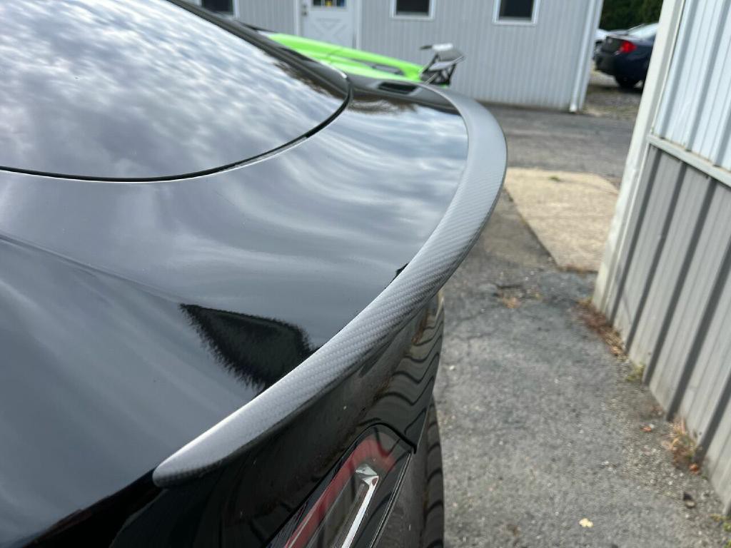 2022 Tesla Model Y Image 17
