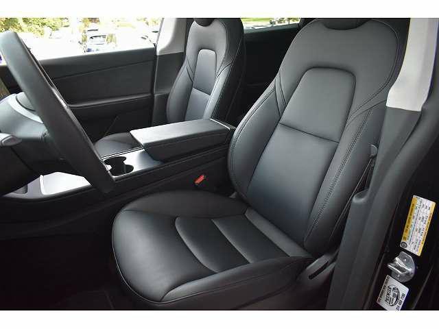 2022 Tesla Model Y Image 23
