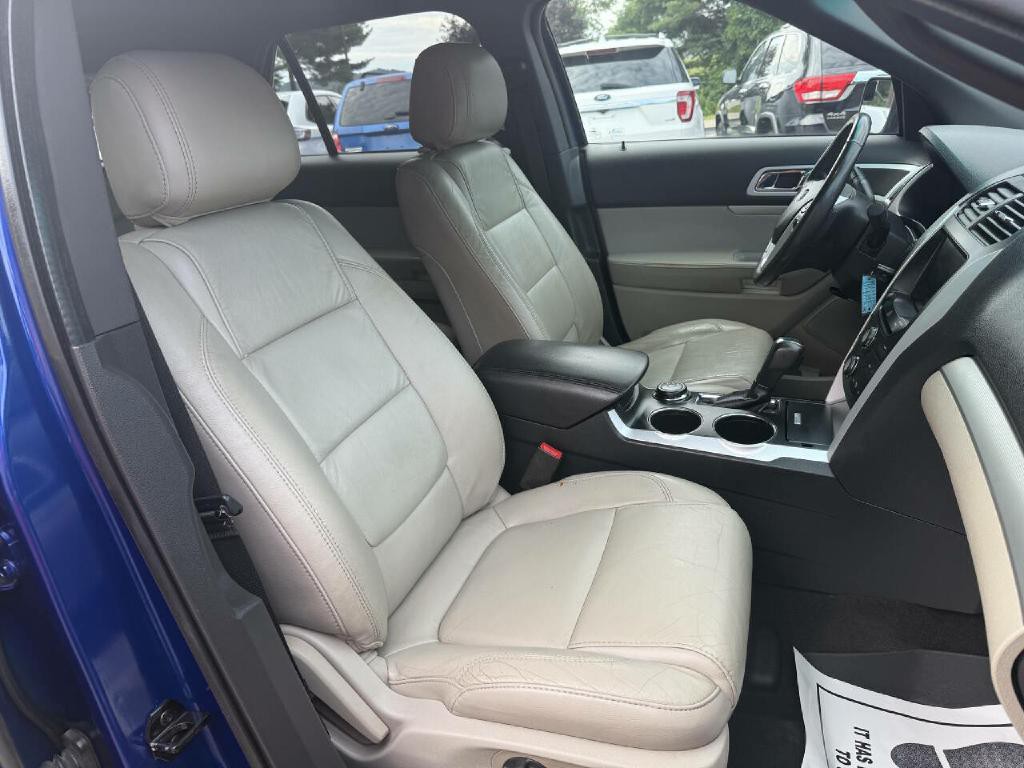 2014 Ford Explorer Image 11