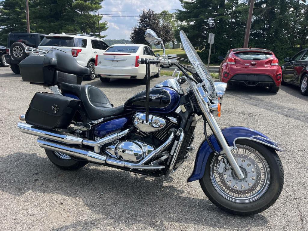 2005 Suzuki Boulevard Image 3