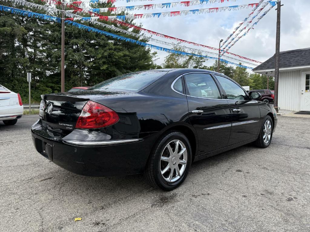 2005 Buick Lacrosse Image 4