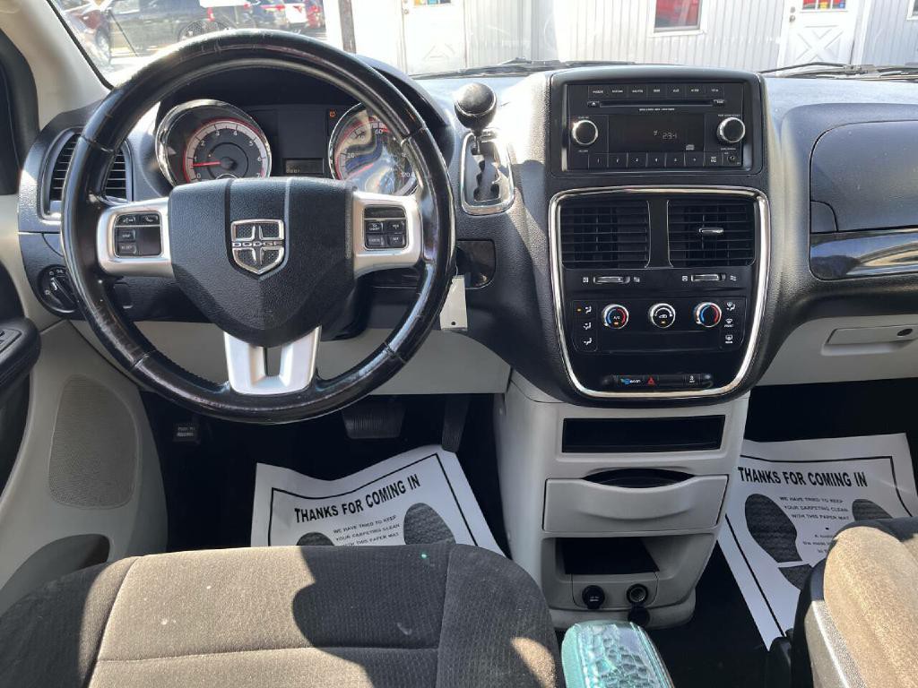 2013 Dodge Grand Caravan Image 11