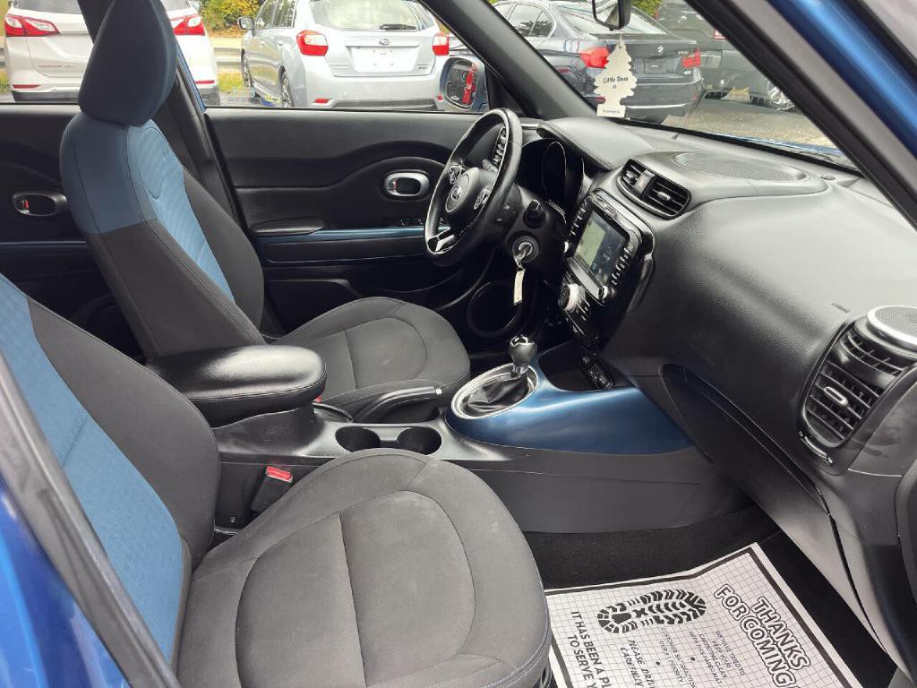 2015 Kia Soul Image 17