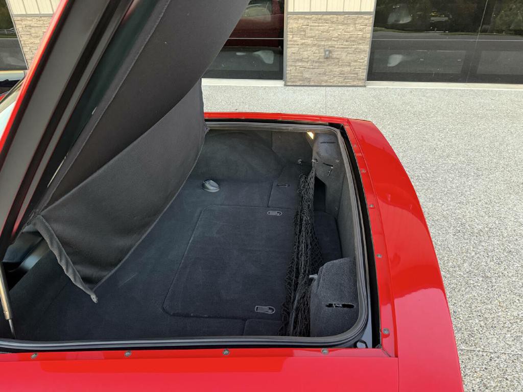 2002 Chevrolet Corvette Image 14