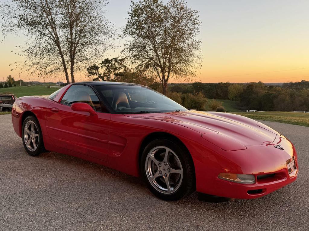 2002 Chevrolet Corvette Image 19